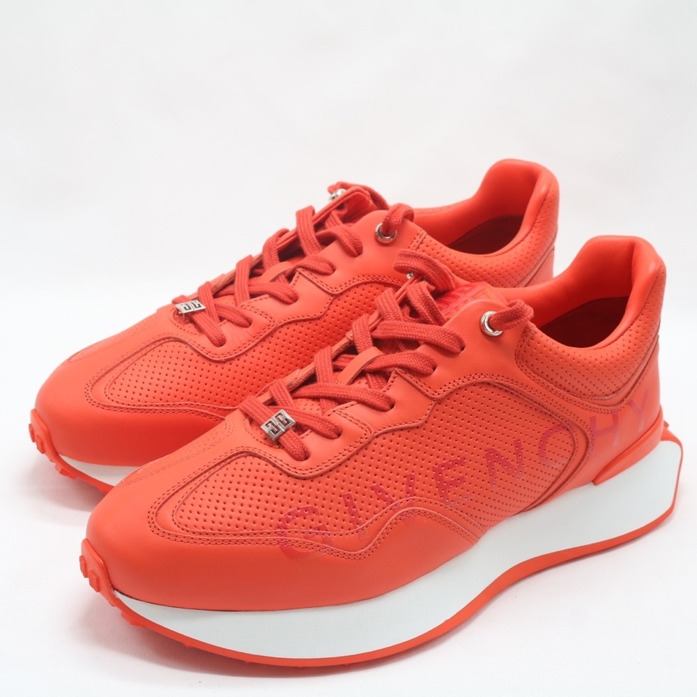 GIVENCHY Men's Giv Runner Leather Low-top Logo Sneakers In Orange